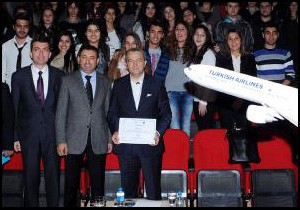 Öğrenciler 'Ömer Durna ile Kariyer Uçuşu' yaptı