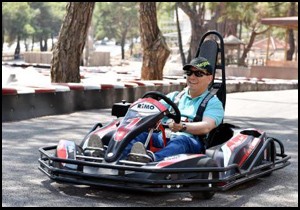 Tütüncü'den go-kart testi