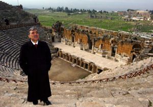 Cumhurbaşkanı Gül Pamukkale yi gezdi