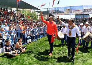 Başkan Uysal dan güreşlere davet