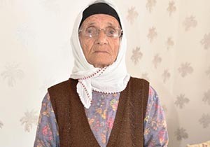 Yaşlı kadın 'kira param' deyince hırsız öyle birşey yaptı ki