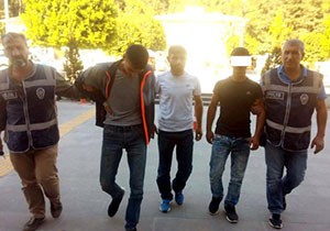 Hırsızlık şüphelileri yakalandı