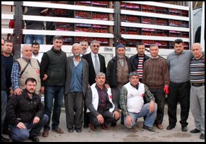 Toptancı Hal'de Türkmenlere yardım kampanyası