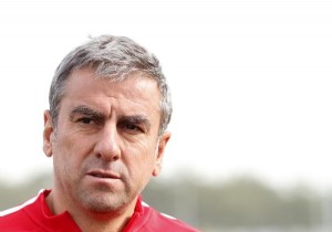 Hamza Hamzaoğlu: ' Nasri de bizim oyuncumuz, hiçbir değerimizi kenera koymayacağız'