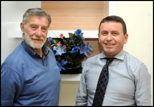 Usta oyuncu, Hastanede dost ziyaretinde