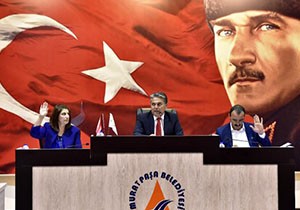 MHP'li meclis üyesinden 'hayır' haykırışı