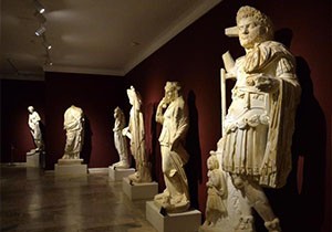 İmparator Caracalla'nın tek bütün heykeli Antalya Müzesi'nde