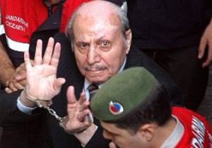 Hüseyin Üzmez tahliye edildi