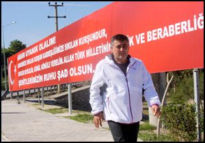 Billboardlarda 'birlik ve beraberlik' mesajı