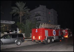 Otel yangını turistleri korkuttu