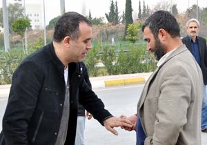 Haluk Levent, işgüzar mübaşirin azizliğine uğradı