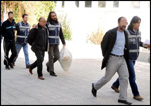 Aile boyu zehir tacirleri