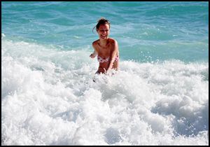 Antalya'da plaj sezonu