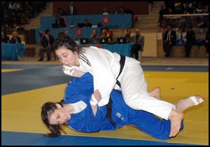 Türkiye Judo şampiyonası Alanya'da başladı