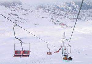 Saklıkent'e ilk kar düştü