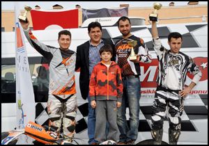 Kemer Enduro'da birinci Burak Özdemir