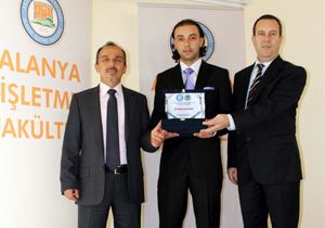 Alanyalı para kazandırıyorsa yabancıya sempati duyuyor