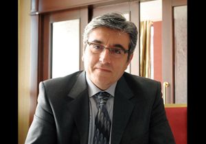ABD'deki Türk bilim adamı; Esrarın ilaç olarak kullanılması tartışılsın