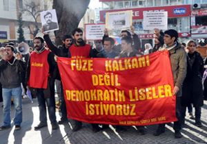 Bu kez gözaltı yok, etli pide var