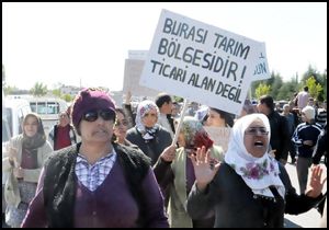 Aksu köylüsünün tepkisi