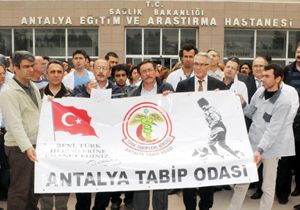 Doktorlardan Sağlık Bakanına istifa çağrısı