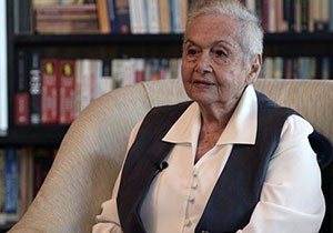 Celal Bayar'ın kızından tam sayfa ilan