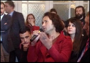 Rockçı imam 'ab gençlik forumu'na katıldı