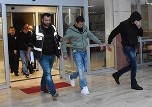 4 Ukraynalı, insan kaçakçılığından tutuklandı