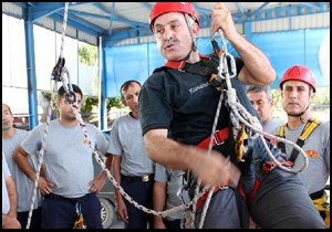İtfaiyecilere kurtarma eğitimi