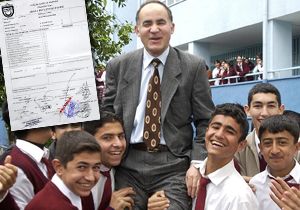 Görme engelli öğretmene ‘Röntgencilik’ soruşturması