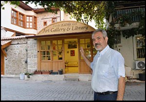 Bu kütüphanede her şey ücretsiz