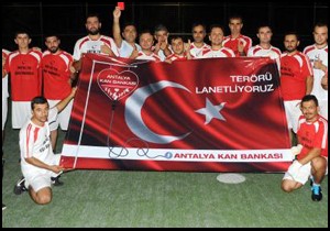 Antalya Kan Bankası Gönüllüleri terörü lanetledi