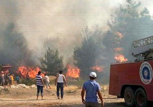 Kaş'ta orman yangını
