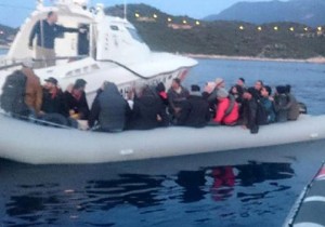 Kaş'ta Suriyeli 41 kaçak yakalandı