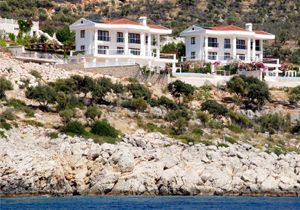 Kaçak villa olayına belediye freni