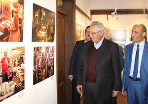 Kaş'ta esnaf fotoğrafları sergilendi