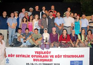 Kaş'ta şenlik başladı