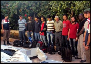 Kaş'ta 9 kaçak yakalandı