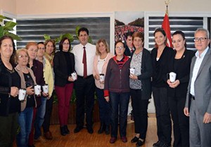 CHP'li kadınlardan Başkan Gül'e ziyaret
