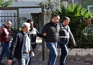 Kafede kahvaltı yapan 4 kişiyi vuran şüpheli yakalandı