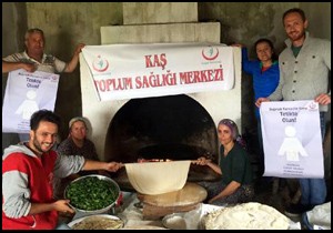 Kaş'ta kansere dikkat çektiler