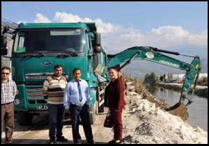 Kaş'ta sel yaraları sarılıyor