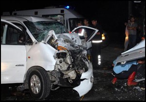 Serik'te kaza: 1 ölü, 7 yaralı