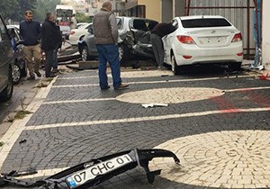 Manavgat'ta zincirleme trafik kazası