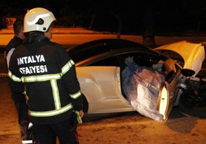 Antalya da kaza: 1 ölü, 2 yaralı