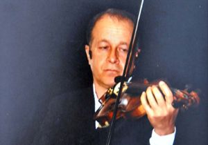 Alman sanatçının 225 yıllık kemanı çalındı