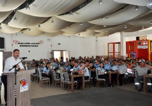Emniyetten terör semineri