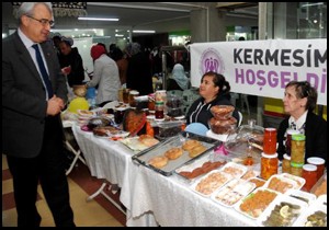 Kadın girişimciler kermes düzenledi