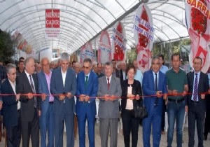 Öğrenci yurtları kermesi açıldı