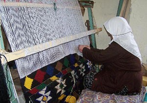 Korkuteli'de kilim dokumacılığı kursu